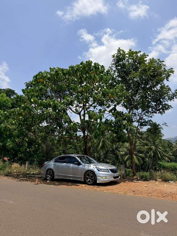 Honda Accord Petrol 2011