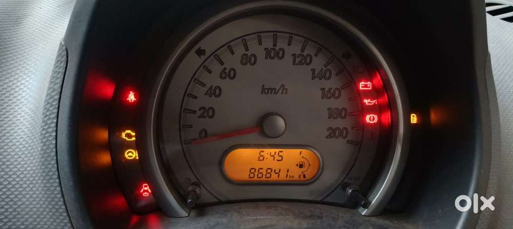 Maruti Suzuki Ritz Vxi, 2010, Petrol