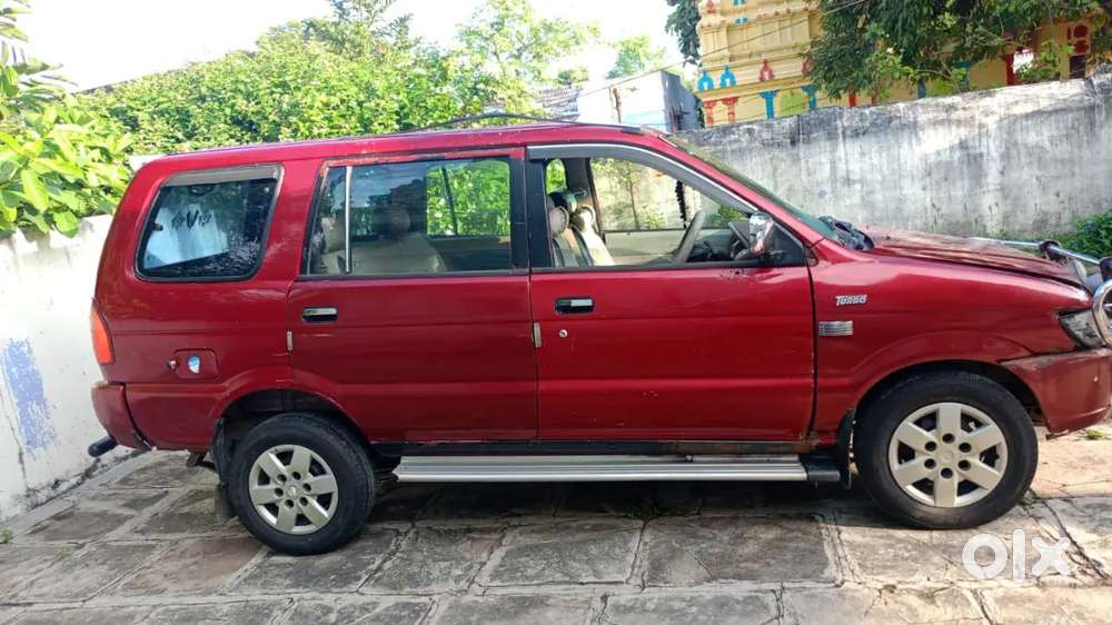 Thavera 2010 Diesel 150000 Km Driven