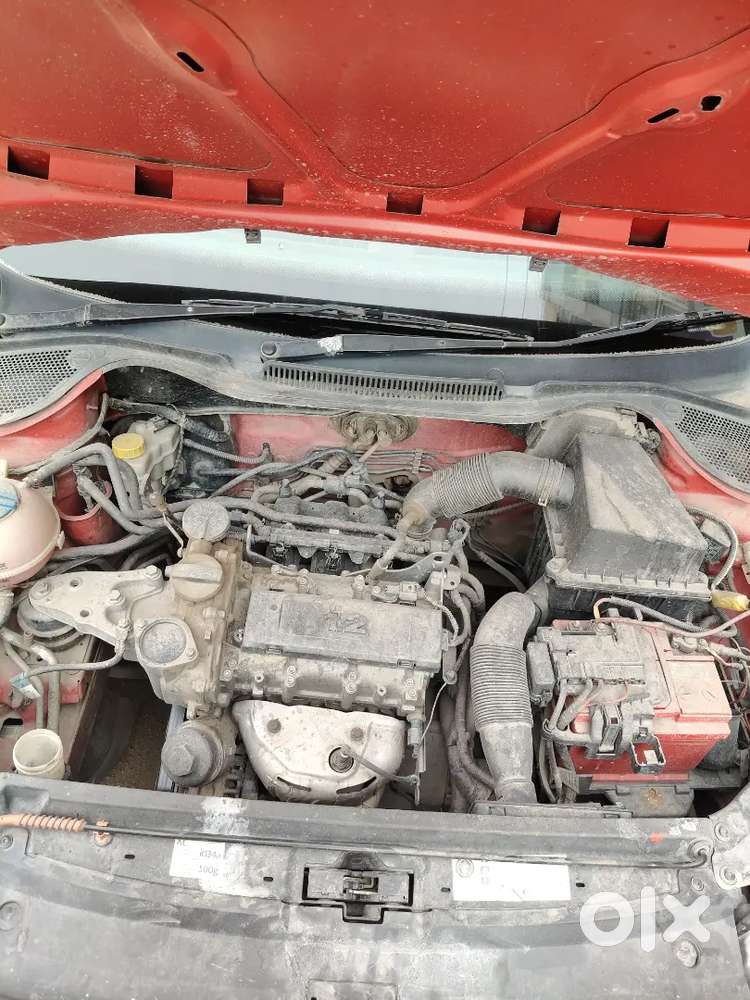 Volkswagen Polo 2011 Petrol 100000 Km Driven