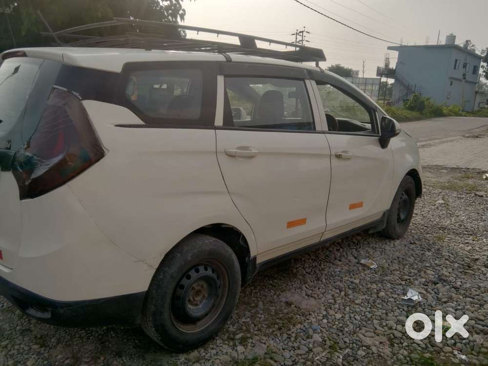 Mahindra Marazzo Diesel 2019