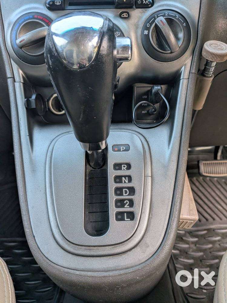 Hyundai I10 Sportz At, 2011, Petrol