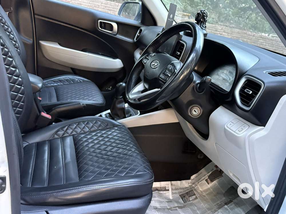 Hyundai Venue S 1.2 Petrol, 2022, Petrol