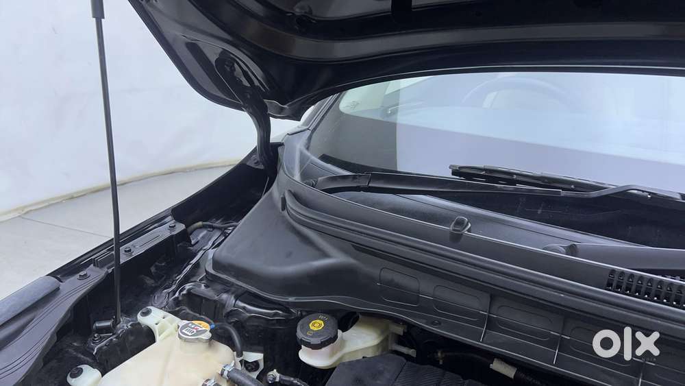 Kia Carens 1.5 Luxury Plus Turbo Dct 7 Str, 2023, Petrol