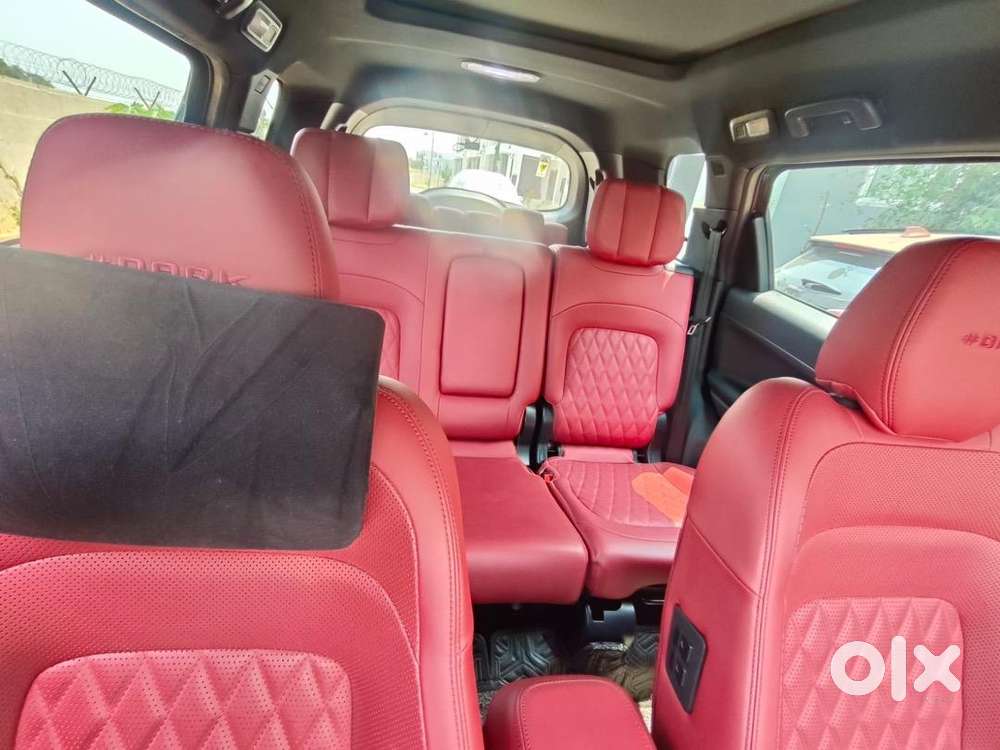 Tata Safari Red Dark Edition Xza+ Diesel Automatic