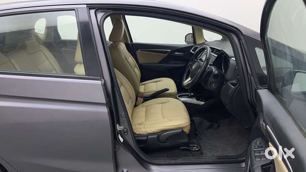 Honda Jazz V Cvt, 2018, Petrol