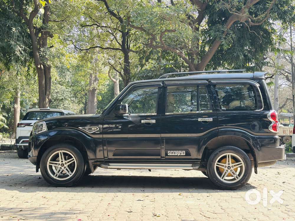 Mahindra Scorpio