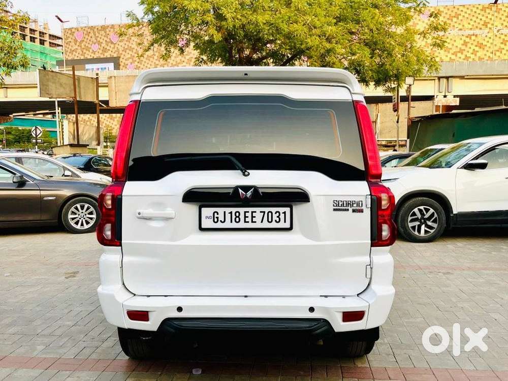 Mahindra Scorpio Classic 2.2 S 11 Mt 7 Str, 2024, Diesel