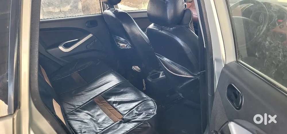 Ford Figo 2010 Top Model