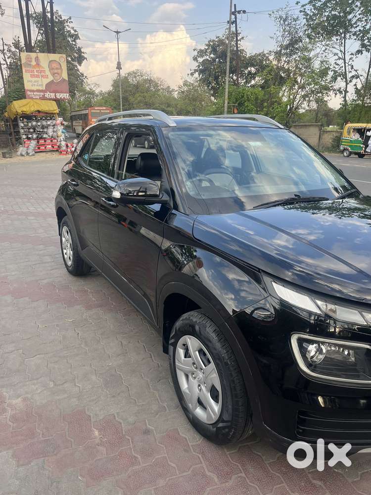 Hyundai Venue 1.5 Crdi Sx (o), 2022, Petrol