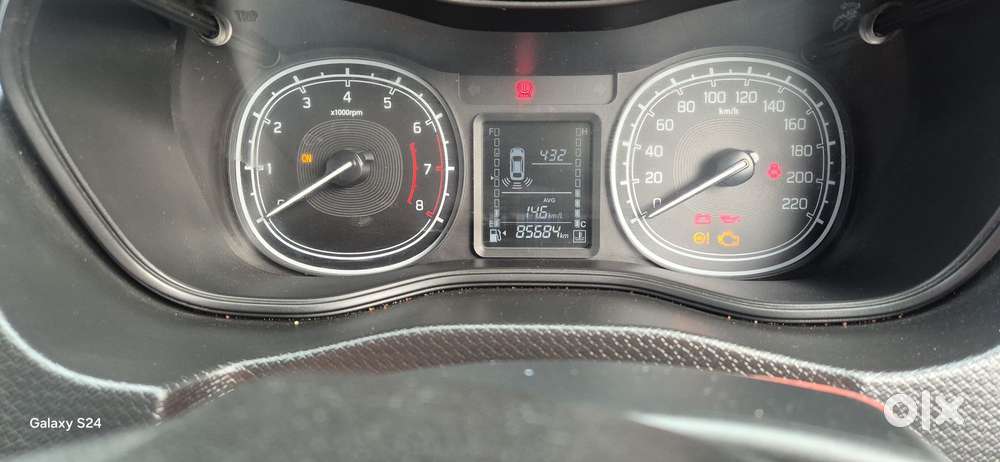 Maruti Suzuki Brezza 1.5 Vxi Smart Hybrid, 2020, Petrol