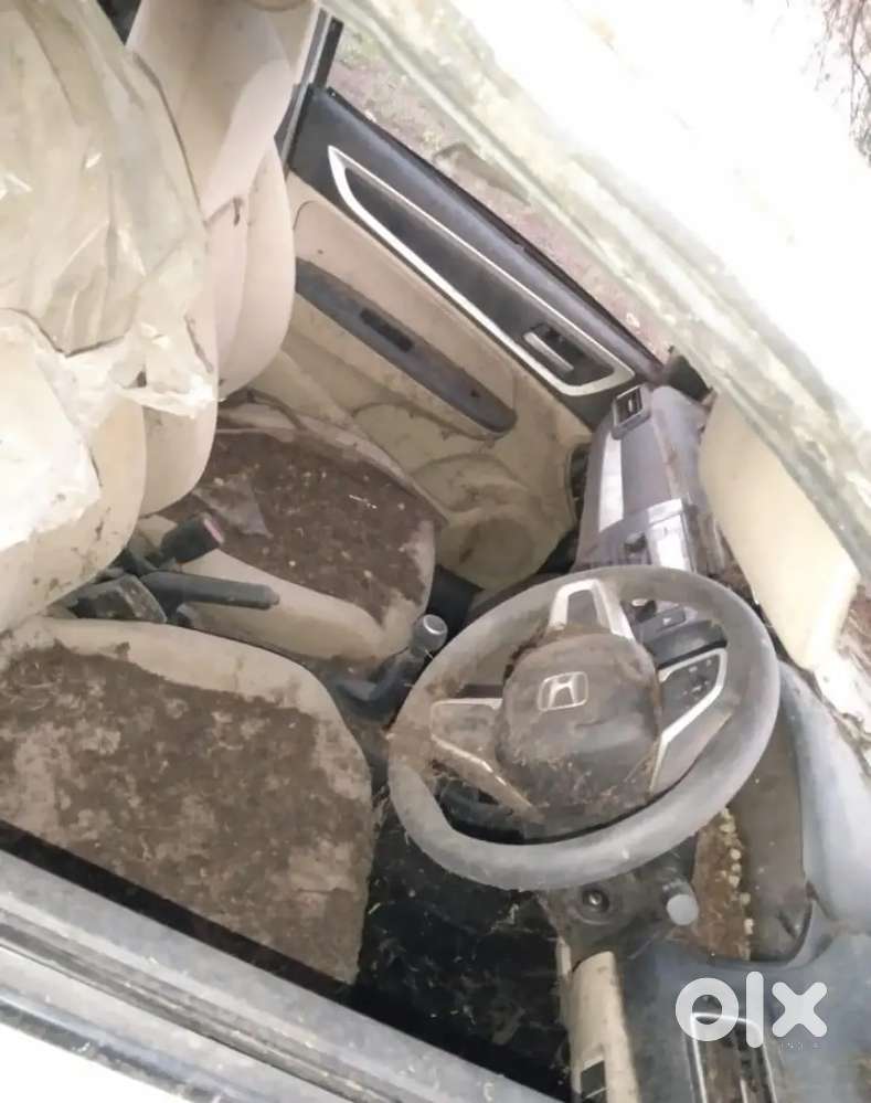 Honda Amaze 2022 Petrol 150 Km Driven