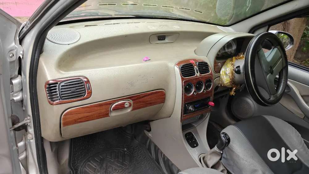 Tata Indigo Cs 2010 Petrol Well Maintained