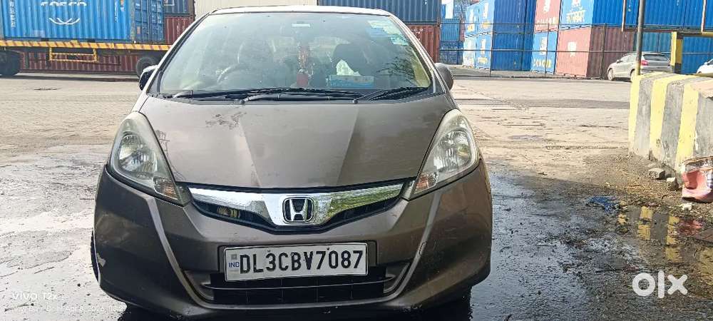 Urgent Sale,honda Jazz 2012 Cng & Hybrids 85000 Km Driven