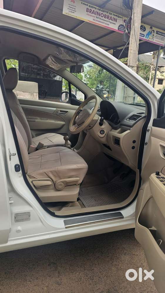 Maruti Suzuki Ertiga 2012-2015 Zxi, 2013, Petrol