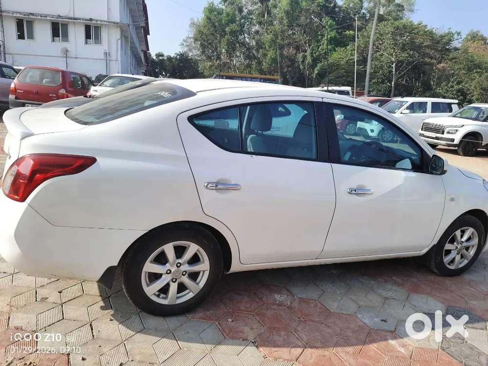 Nissan Sunny Petrol 2013