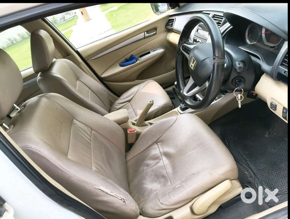Honda City Petrol Manual 2010 + Cng