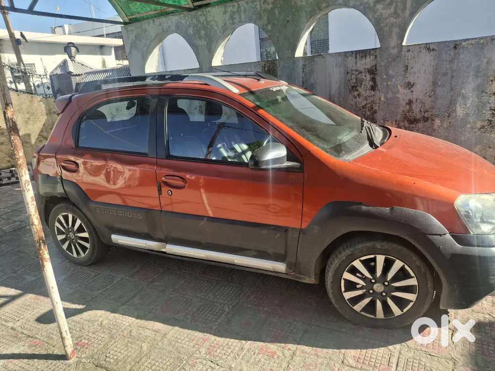 Toyota Etios Cross 2014 Petrol 217000 Km Driven