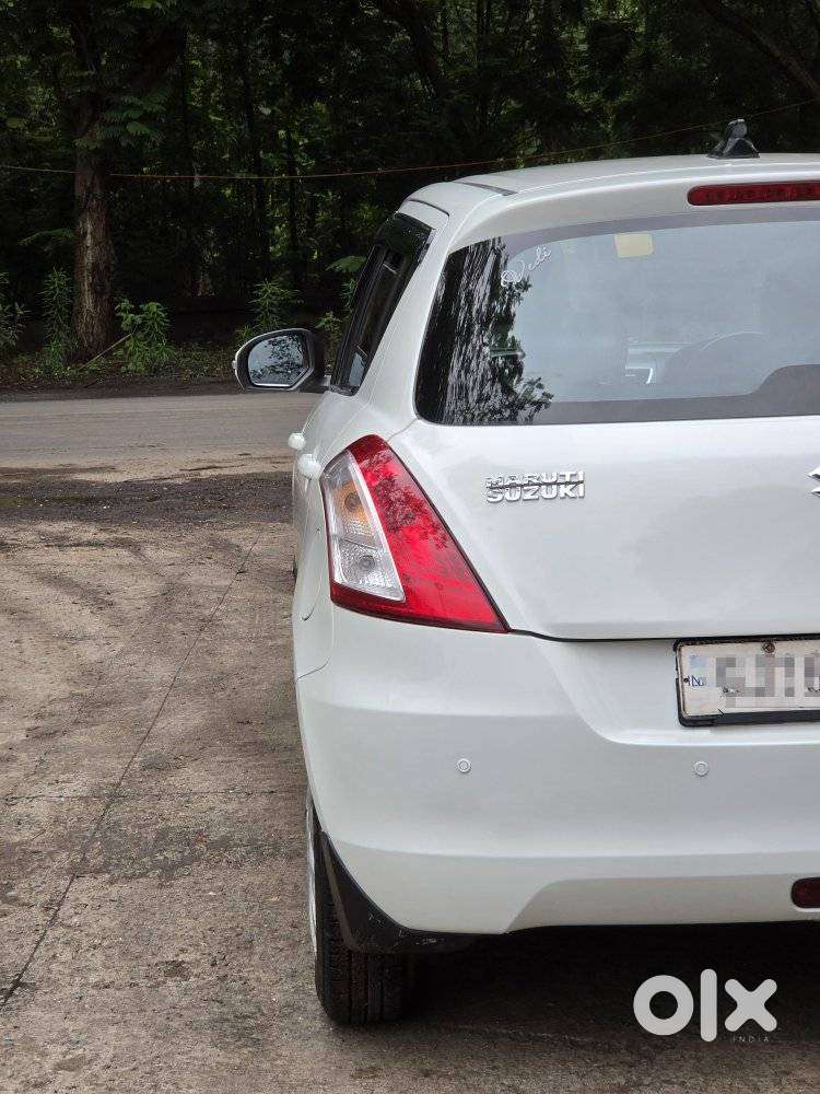 Maruti Suzuki Swift 1.2 Vxi (o), 2015, Petrol
