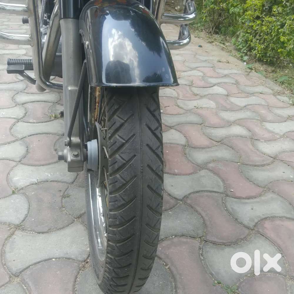 Royal Enfield Classic 350 rim and tyres for sale