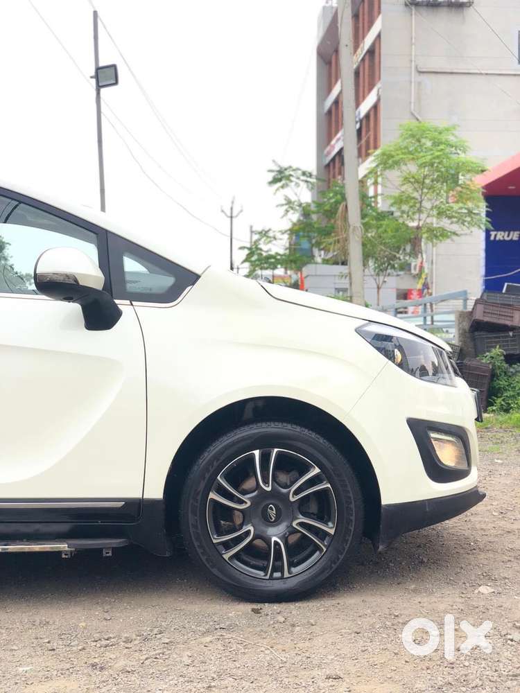 Mahindra Marazzo M8 8str, 2020, Diesel