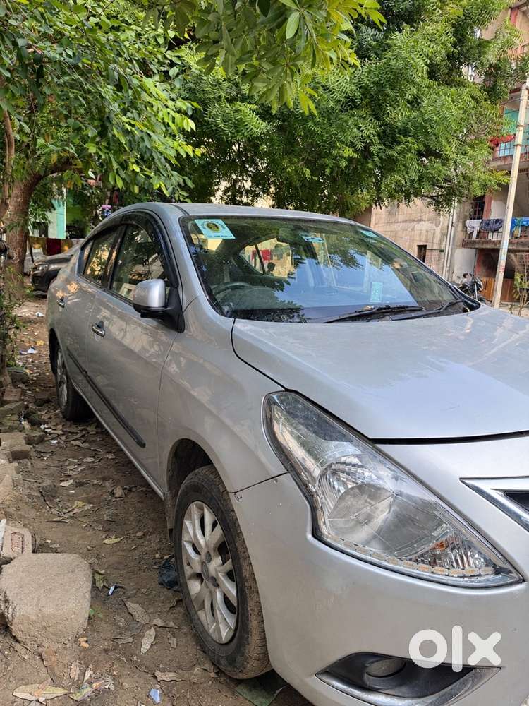 Nissan Sunny Xv 2020