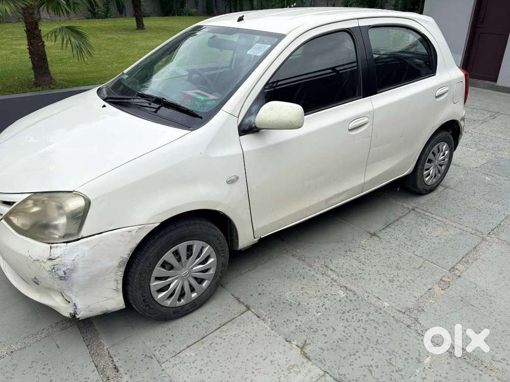 Toyota Etios Liva Diesel Driven 84000 Good Condition