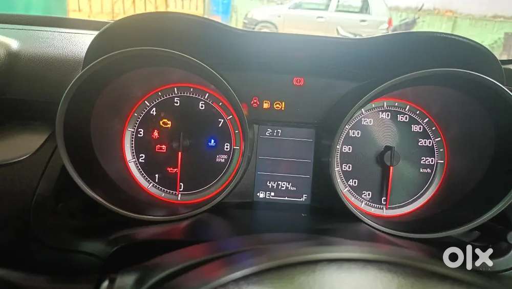 Maruti Suzuki Swift 2022 Petrol 45000 Km Driven