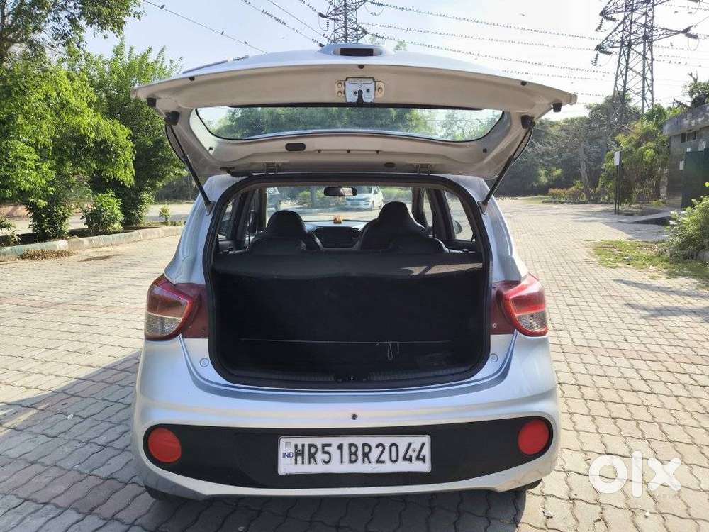 Hyundai Grand I10 Magna O At Petrol, 2017, Petrol