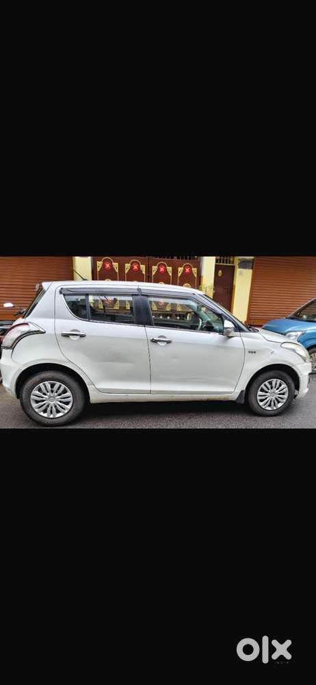 Maruti Swift 1.2 Vxi 2015
