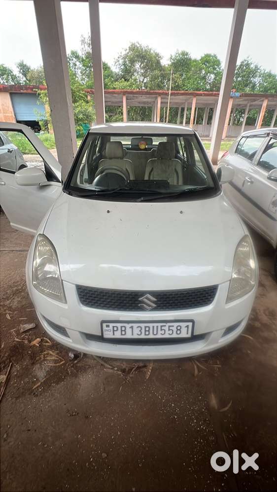 Maruti Suzuki Swift Dzire 2010 Diesel 200000 Km Driven