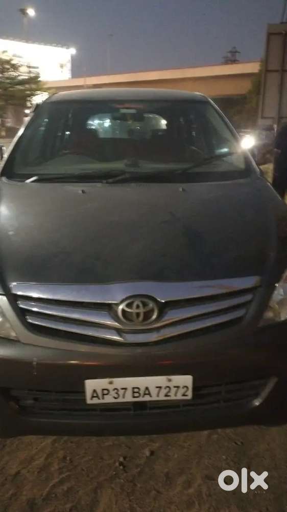 Toyota Innova 2009 Diesel 165000 Km Driven