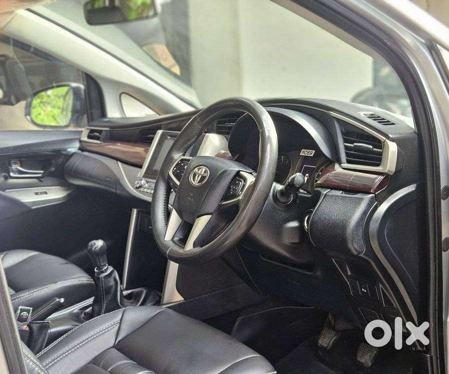 Toyota Innova Crysta 2.4 Vx Mt 8s, 2018, Diesel
