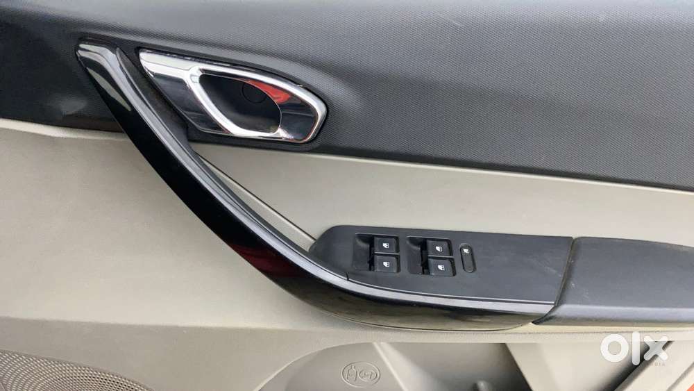 Tata Tiago 1.2 Revotron Xz, 2017, Petrol