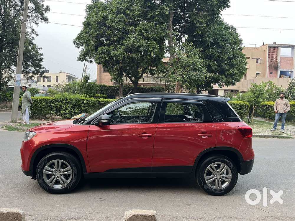 Maruti Suzuki Brezza Zdi+ Dual Tone, 2016, Diesel