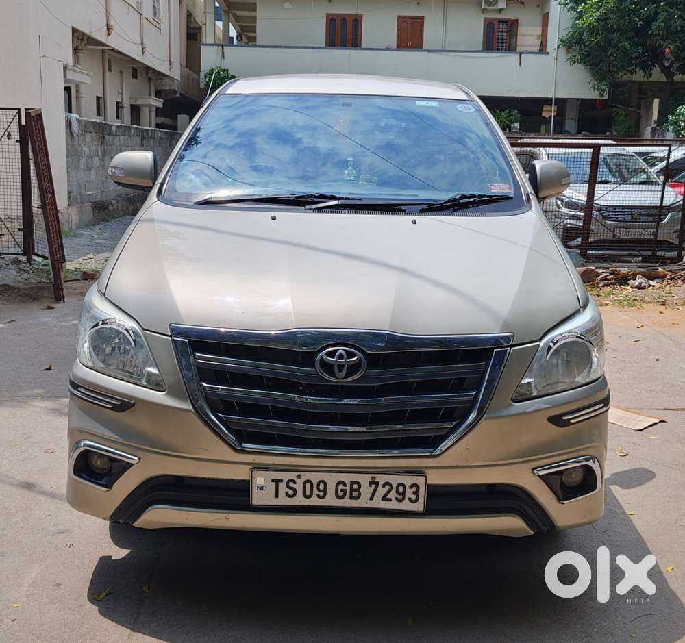 Toyota Innova 2.5 V 7 Str, 2013, Diesel