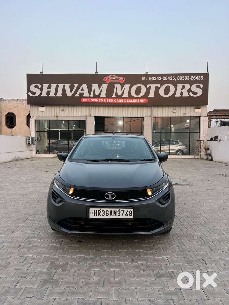 Tata Altroz 1.2 Xm Plus, 2022, Petrol