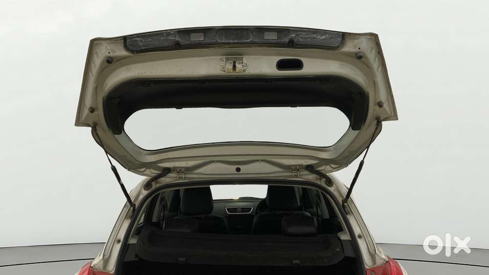 Maruti Suzuki Swift Vxi, 2014, Petrol