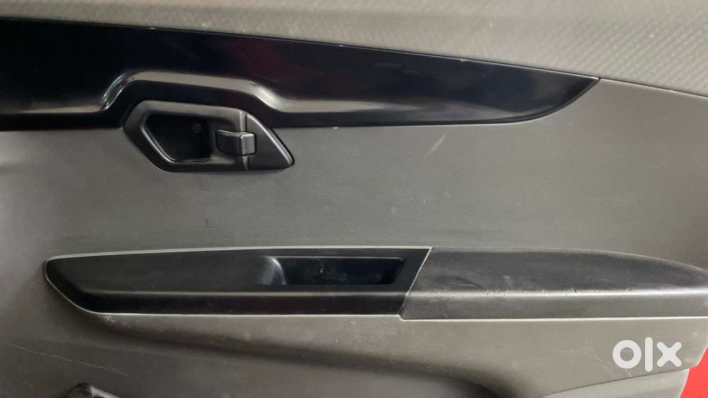 Mahindra Kuv100 Nxt 1.2 K2 Petrol 6 Str, 2019, Petrol