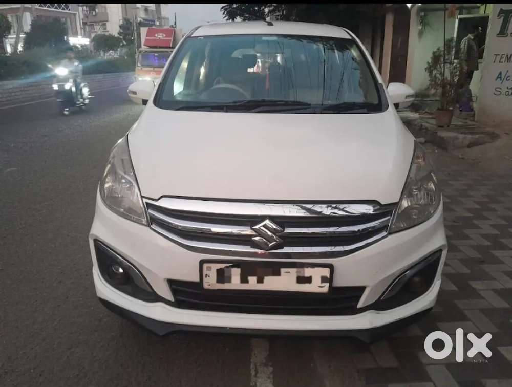 Maruti Suzuki Ertiga 2017 Diesel 90000 Km Driven.