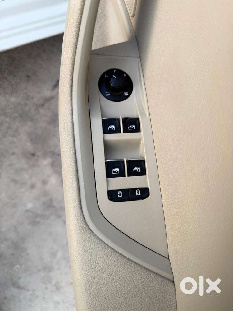 Skoda Superb L&k 2.0 Tdi At, 2018, Diesel