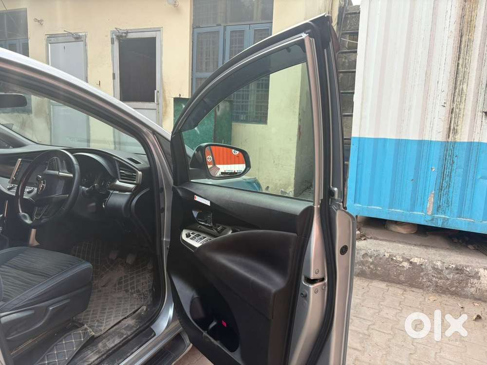 Toyota Innova Crysta 2022 Diesel Well Maintained