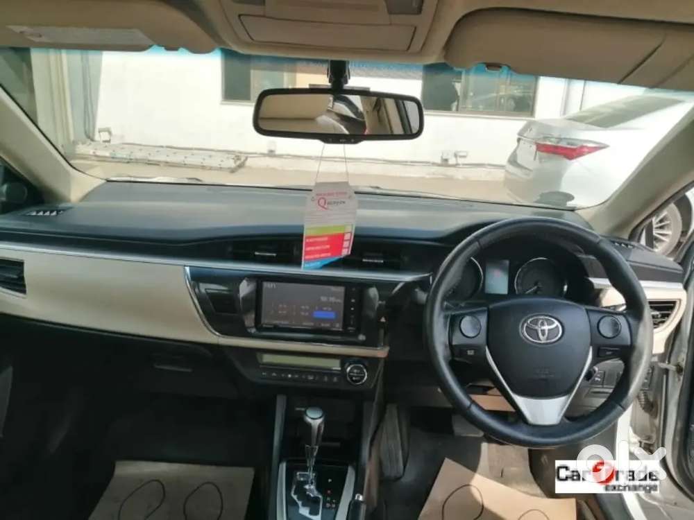Toyota Corolla Altis 2015