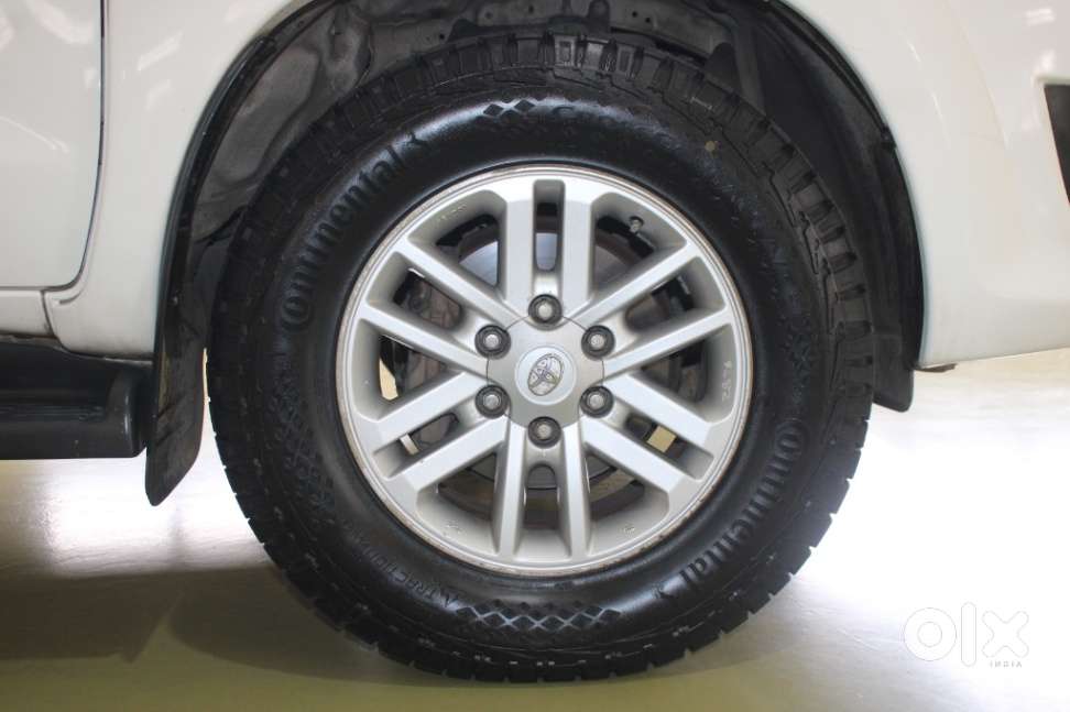 Toyota Fortuner 3.0 4x2 Automatic, 2012, Diesel