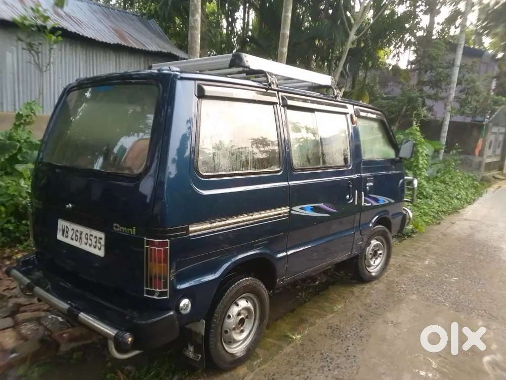 Maruti Suzuki Omni 2011