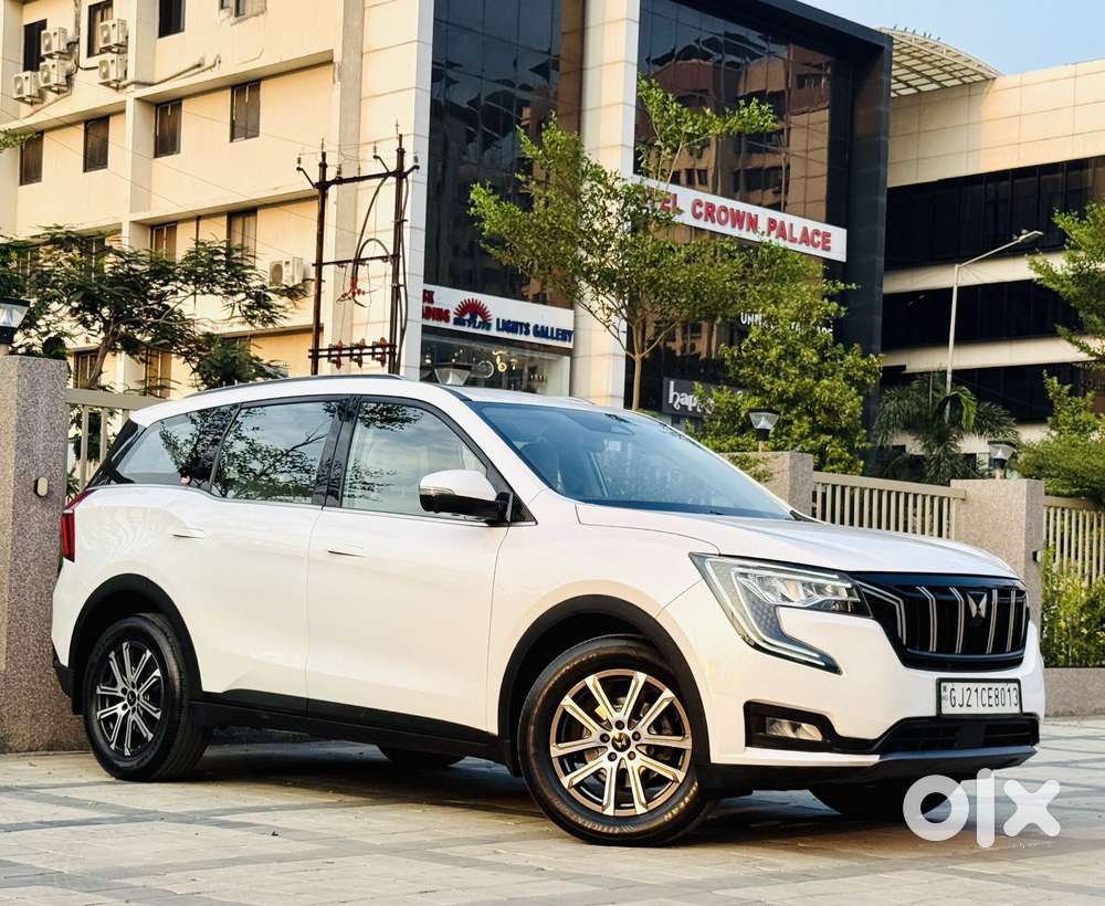 Mahindra Xuv700 2.2 Ax 7 Diesel At Luxury Pack Str Awd, 2025, Diesel