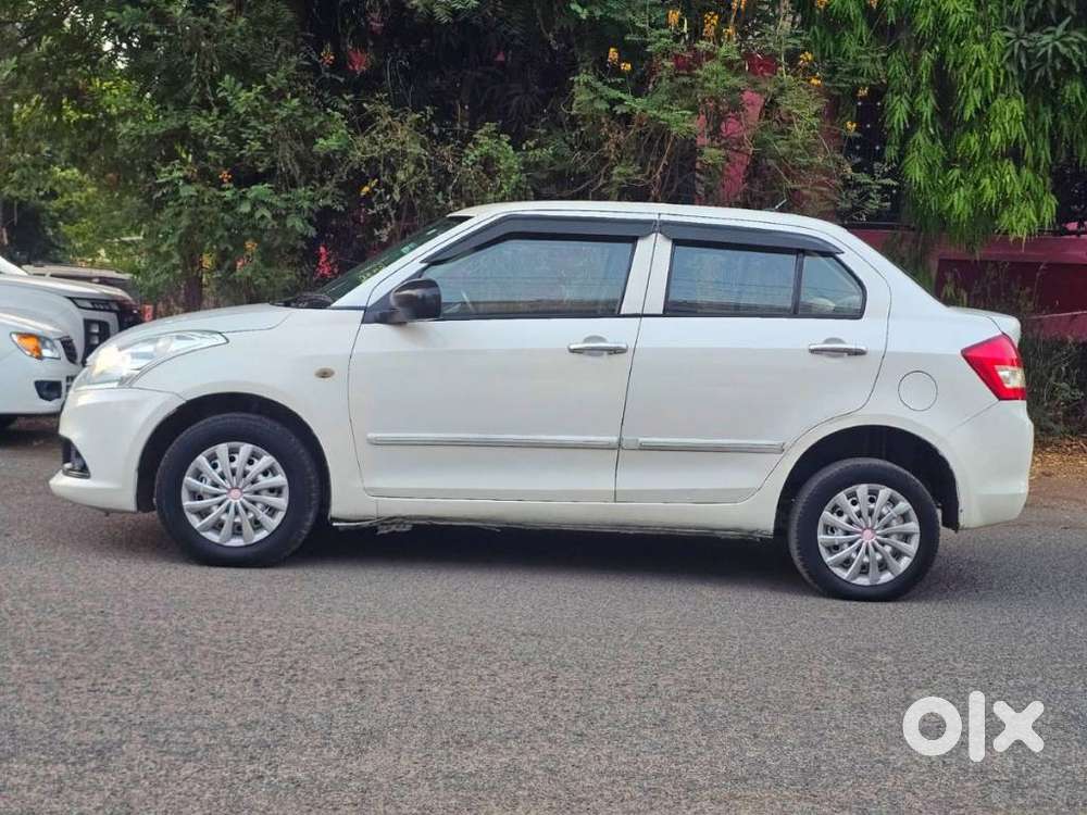 Maruti Suzuki Swift Dzire Vdi Bsiv, 2015, Diesel