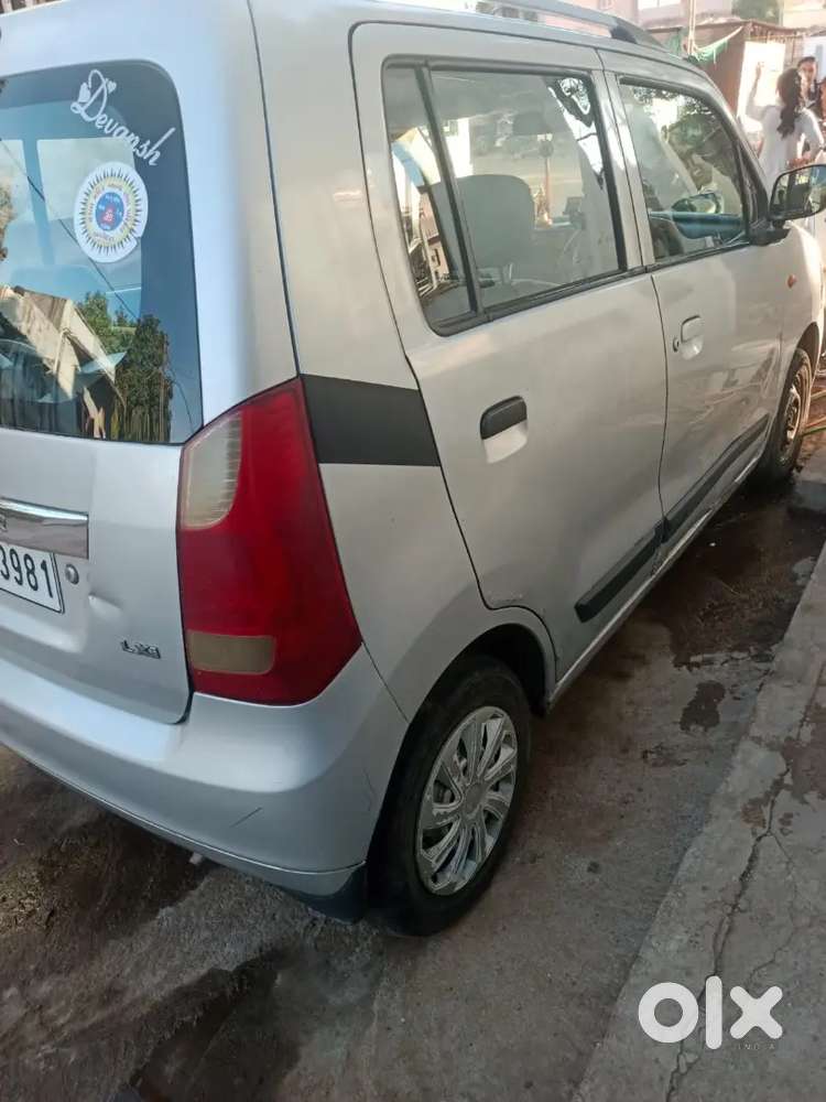 Maruti Suzuki Wagon R 2011 Cng & Hybrids 108000 Km Driven