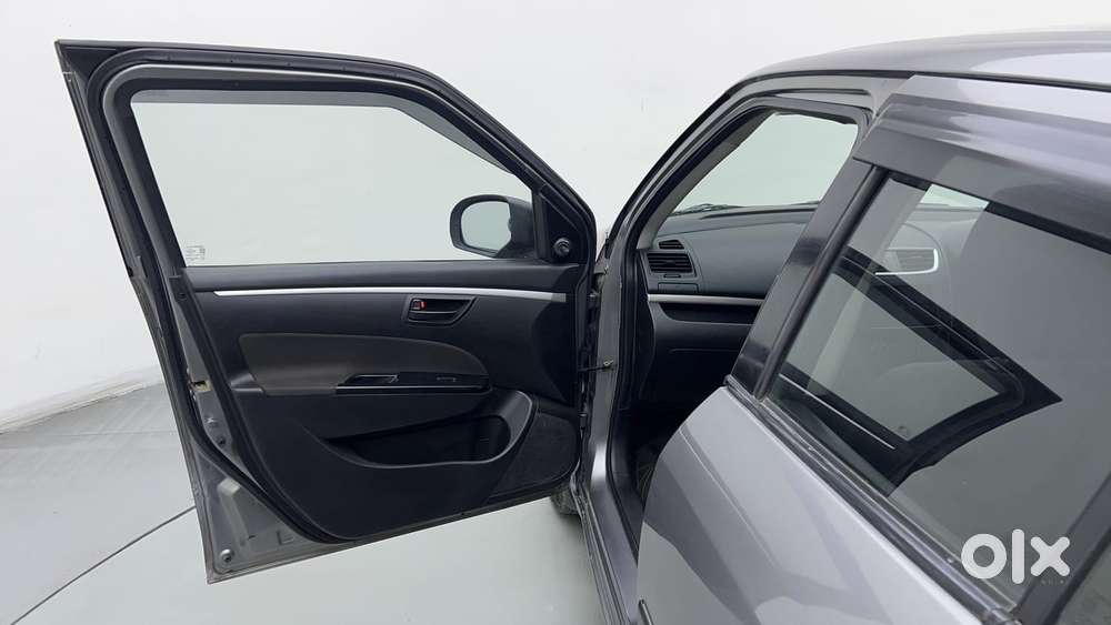 Maruti Suzuki Swift 1.2 Lxi (o), 2016, Petrol