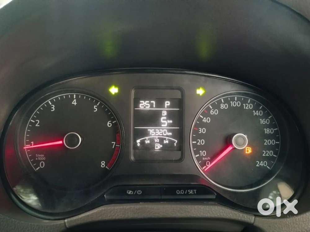 Volkswagen Vento, 2015, Petrol